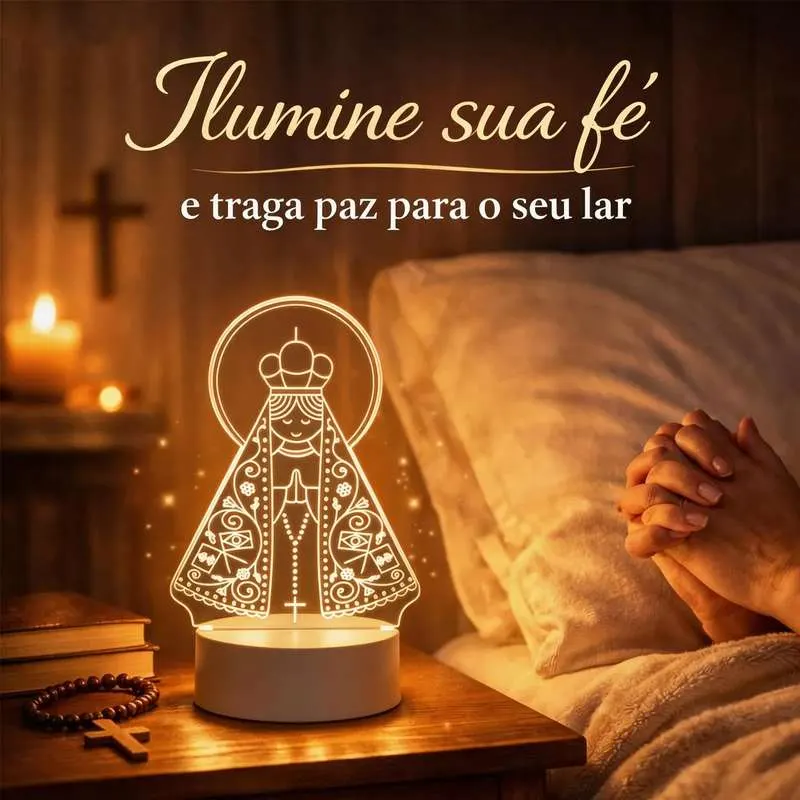 Luminária acesa ao lado da cama com mãos em prece